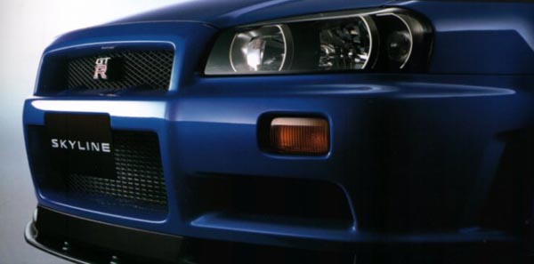 R34 Nissan Skyline GT-R Headlight Picture